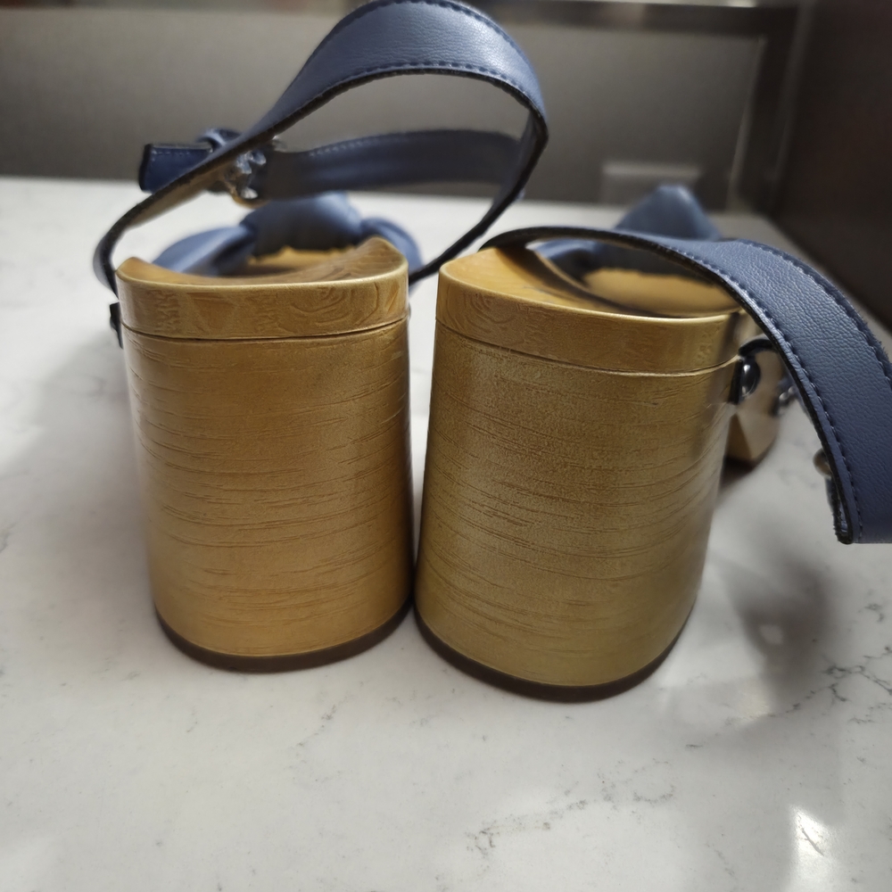 Sam & Libby Blue Tan Bow Sandals - Picture 4 of 8